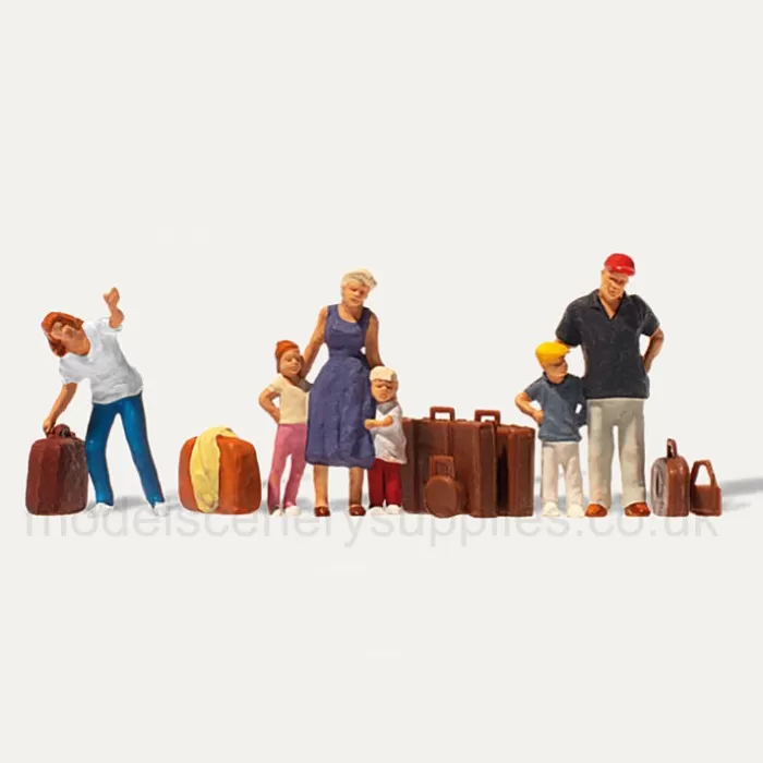 Passengers with Children and Luggage OO