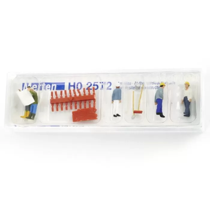 Construction Workers or Builders OO