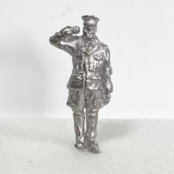 Saluting RAC Officer OO 