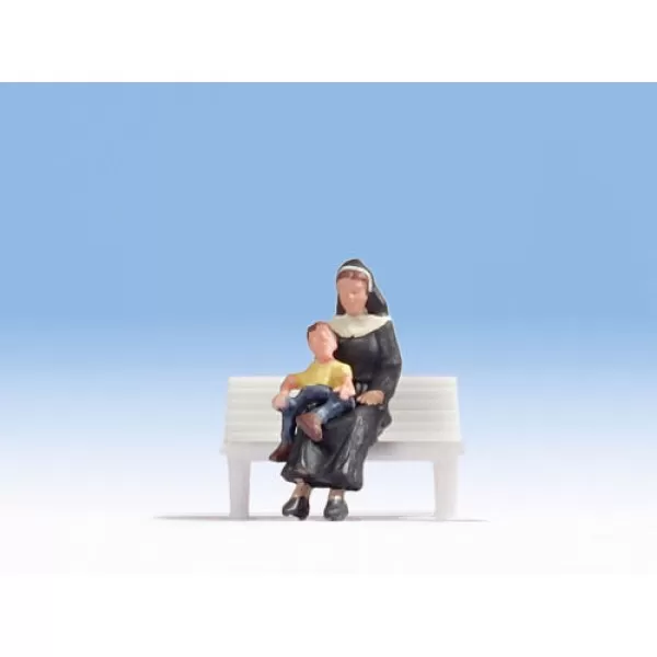 Nun 'Maria' with 'Ben' OO