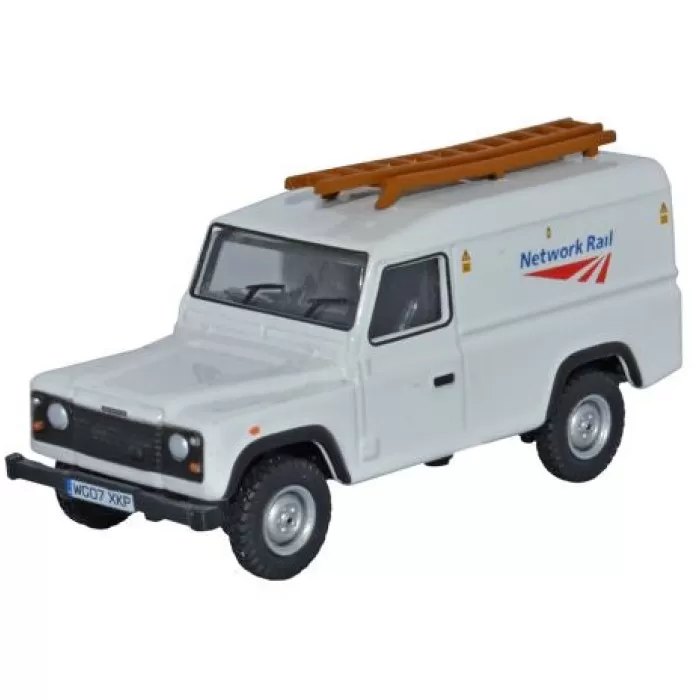 Land Rover Defender Network Rail OO