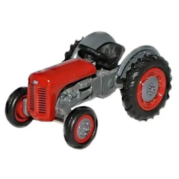 Red Ferguson TEA Tractor OO  76TEA002