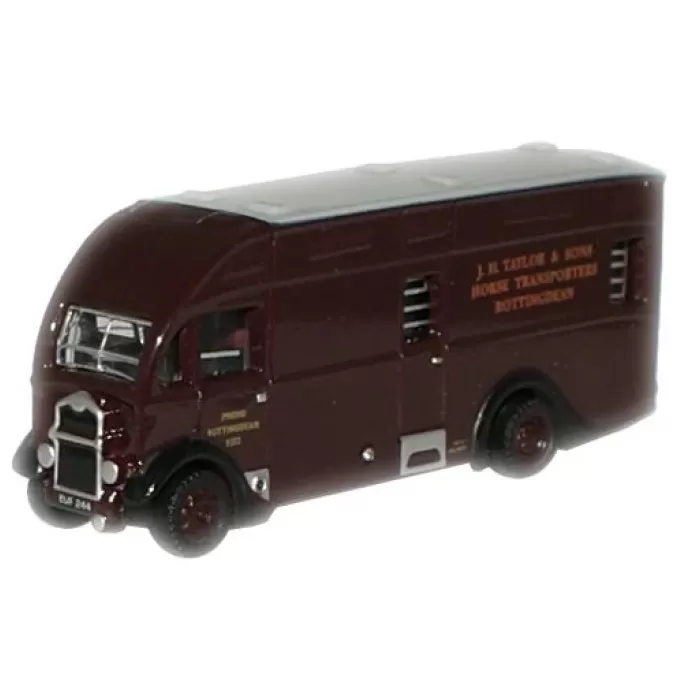 JH Taylor & Son Albion Horsebox N gauge