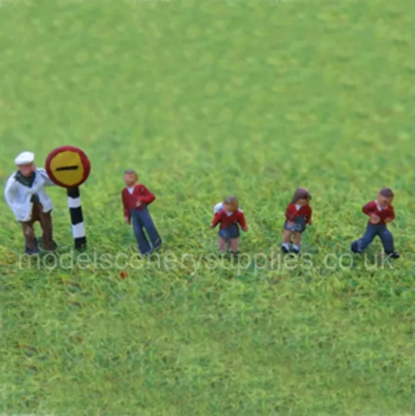 School Children and Crossing patrol N Gauge PDX57
