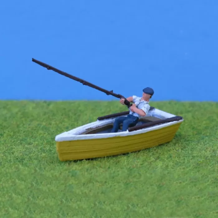 Fishing in Rowboat OO