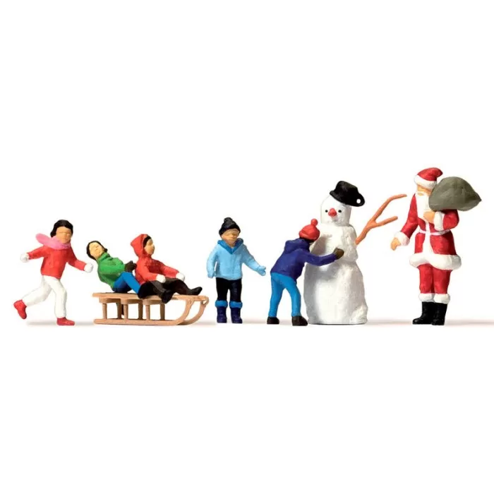 Christmas Outside Children Scene OO