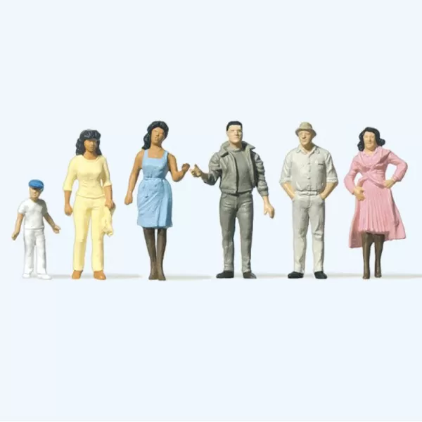 Passers by OO Preiser 14045