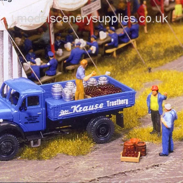 Beer Barrels, Beer Crates and Beer Bottles OO