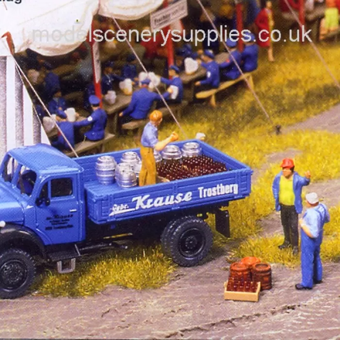 Beer Barrels, Beer Crates and Beer Bottles OO