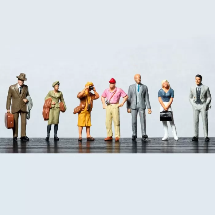 Standing People Travellers O gauge