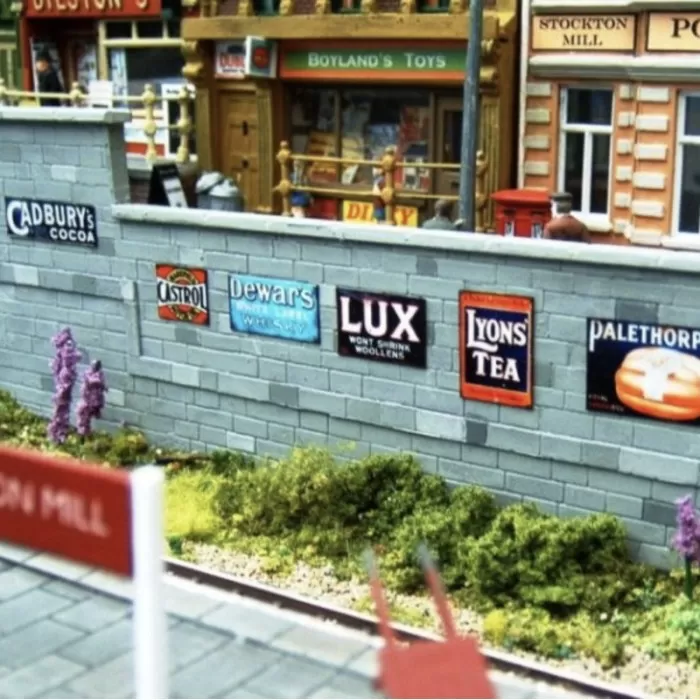 Rusted Enamel Signs OO  pack 3  