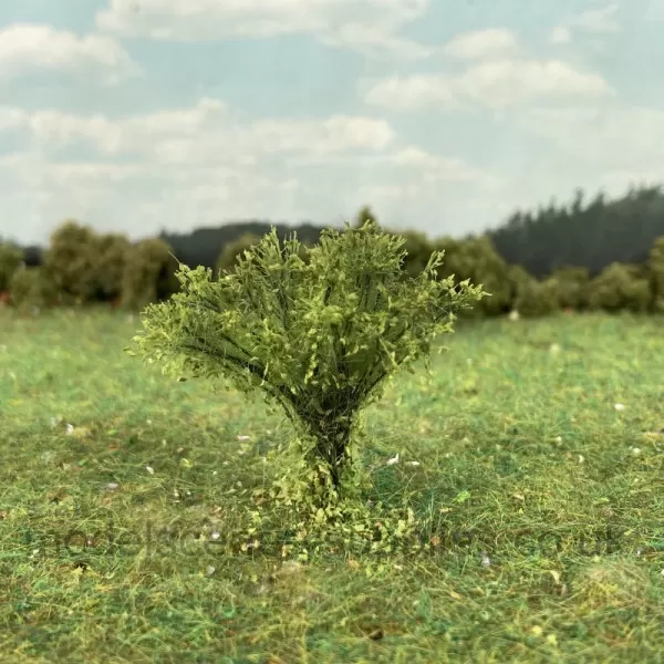 Bushes Spring Green 30mm Tall Silhouette 252-21
