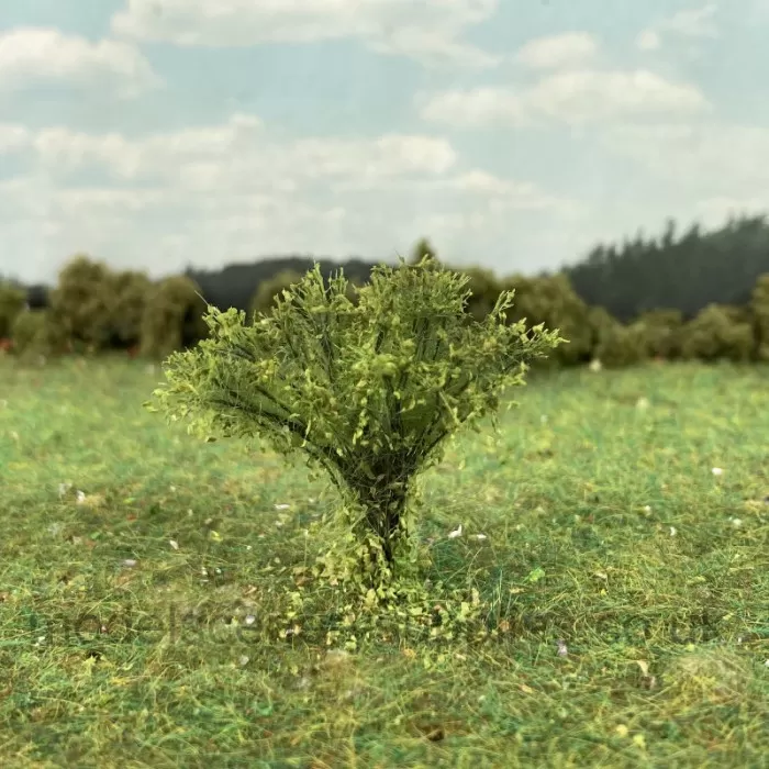 Bushes Spring Green 30mm Tall Silhouette 252-21