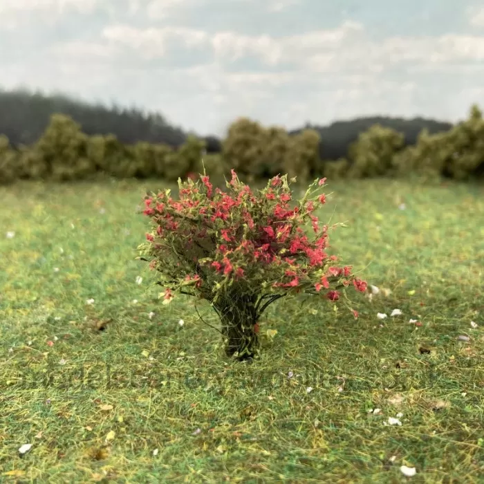 Bushes Red Flowering 30mm Tall Silhouette 252-27