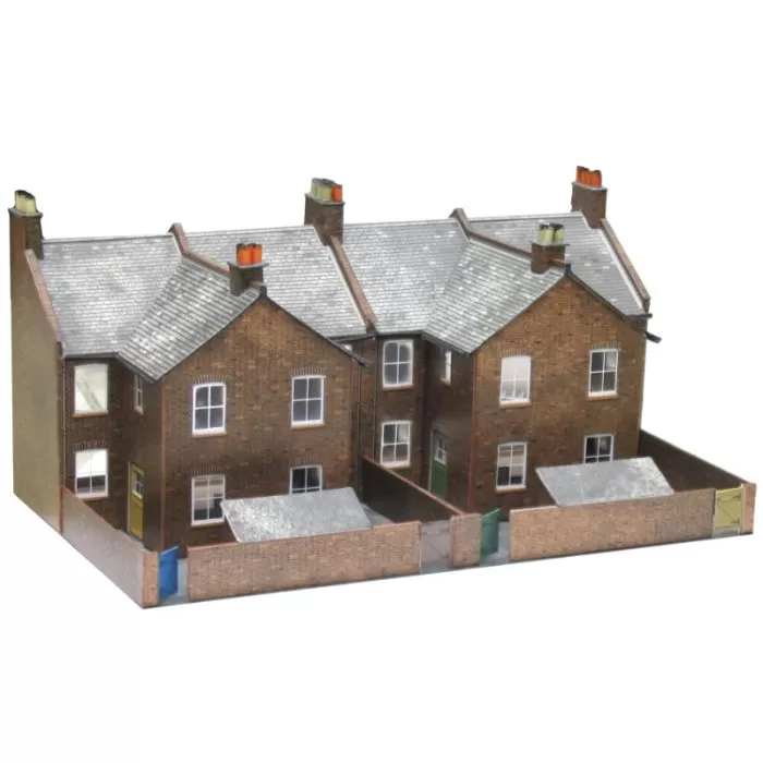Four Red Brick Terraced Backs OO - Superquick C5 