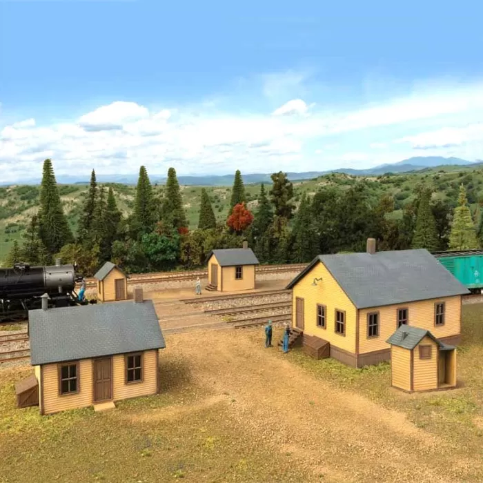 Wooden Works Buildings Mixed pack of 5 OO Cornerstone 933-4060