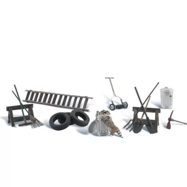Garden Tools and Garage Treasures N gauge A2212