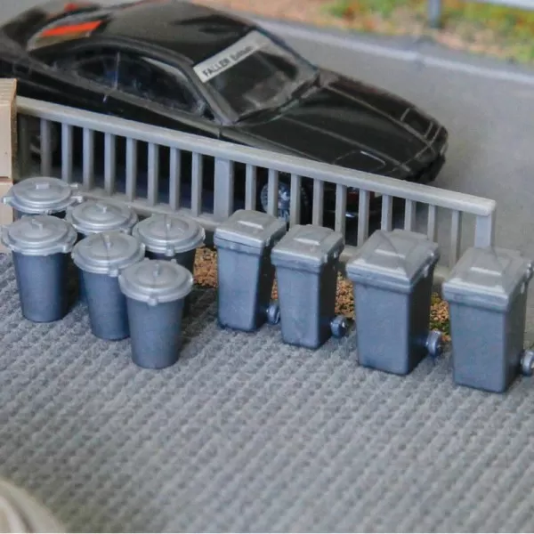 Dust bins and Wheelie Bins  OO  Faller 180905
