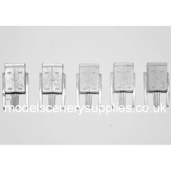 Power Box on legs 'large' OO