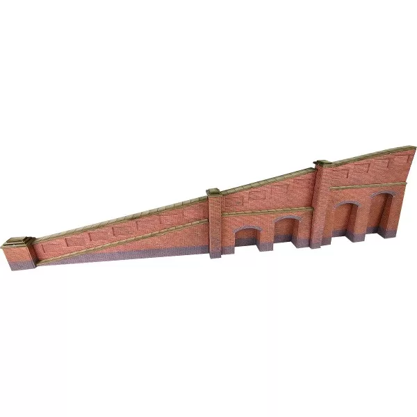 N gauge Retaining wall Tapered In Red Brick Metcalfe PN148