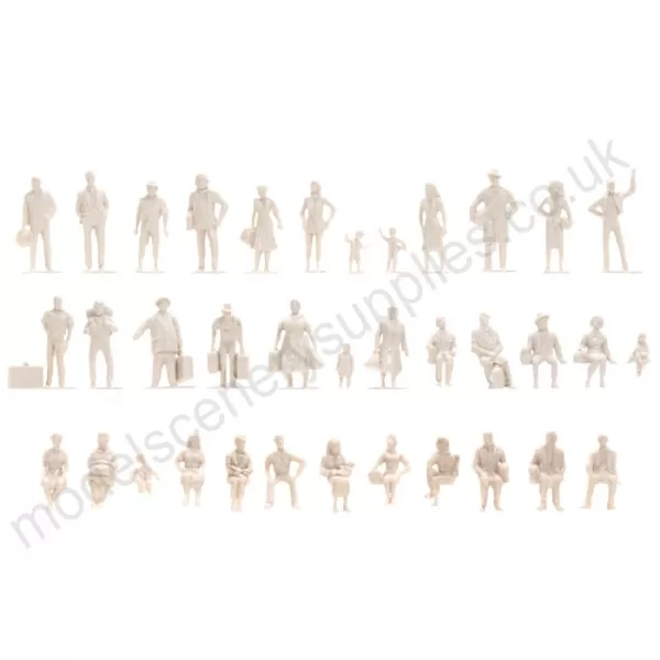 Unpainted N gauge figures 