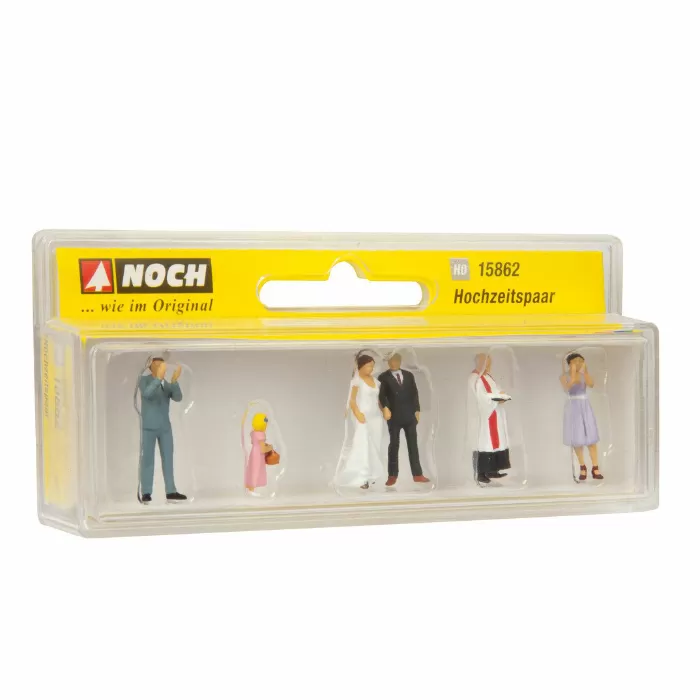 Wedding Scene Bride and Groom OO