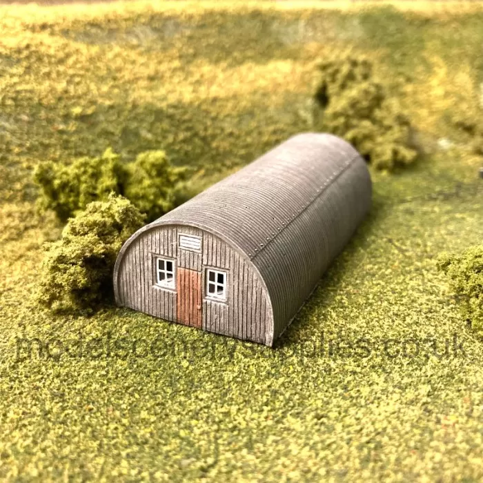 Nissen Hut  OO Scenecraft 44-110