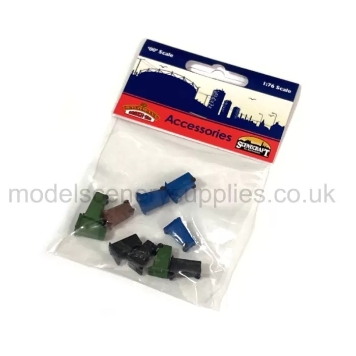 Wheelie bins Domestic OO Scenecraft 44-525