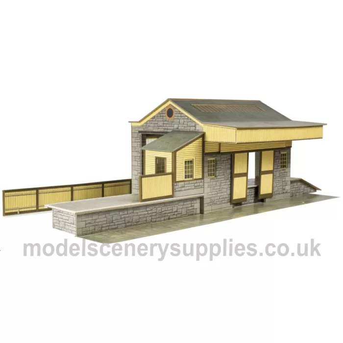 Goods Depot Building in Stone OO  Superquick A07.1