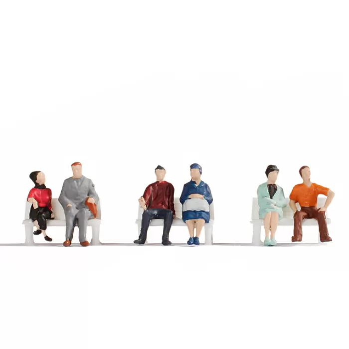 Seated Figures Hobby series N gauge